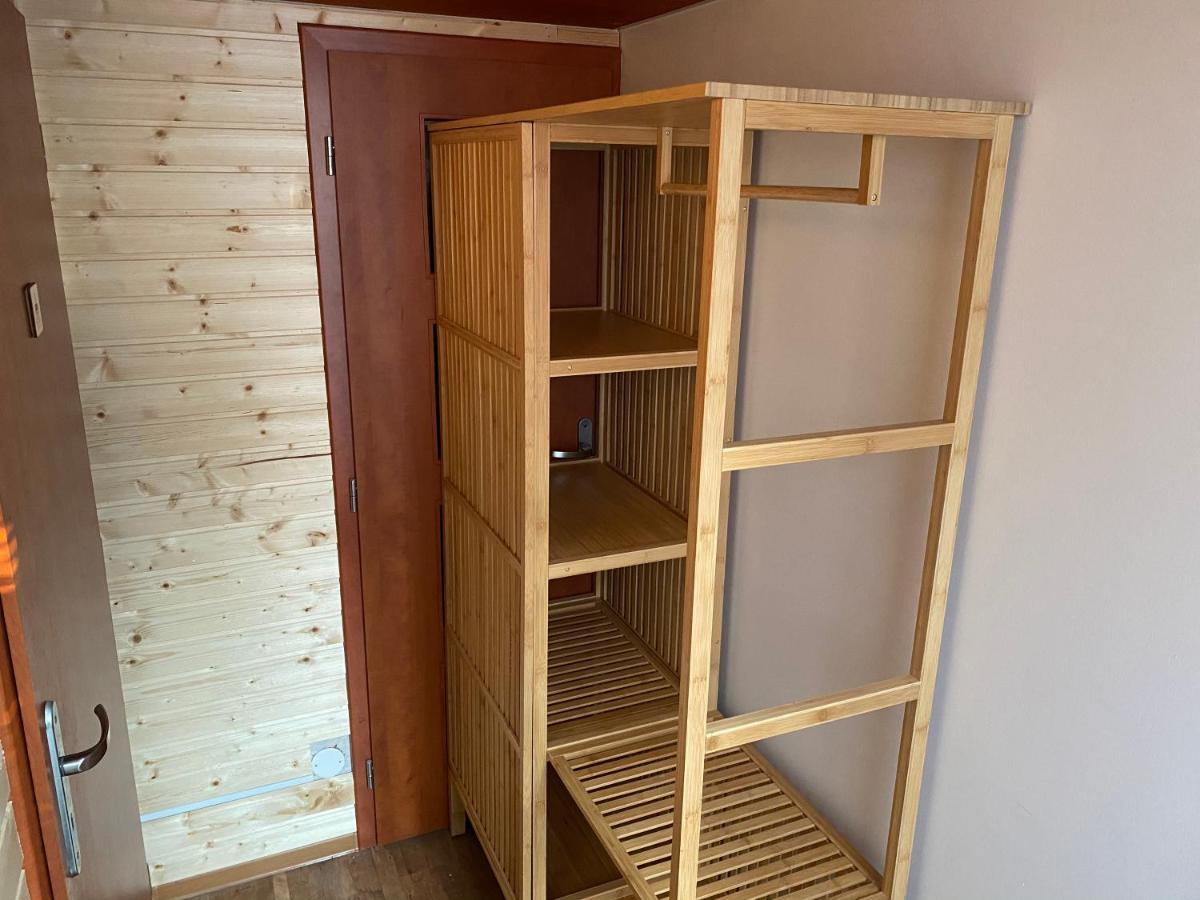 Apartamento U Vrabčáka Zlonin Exterior foto
